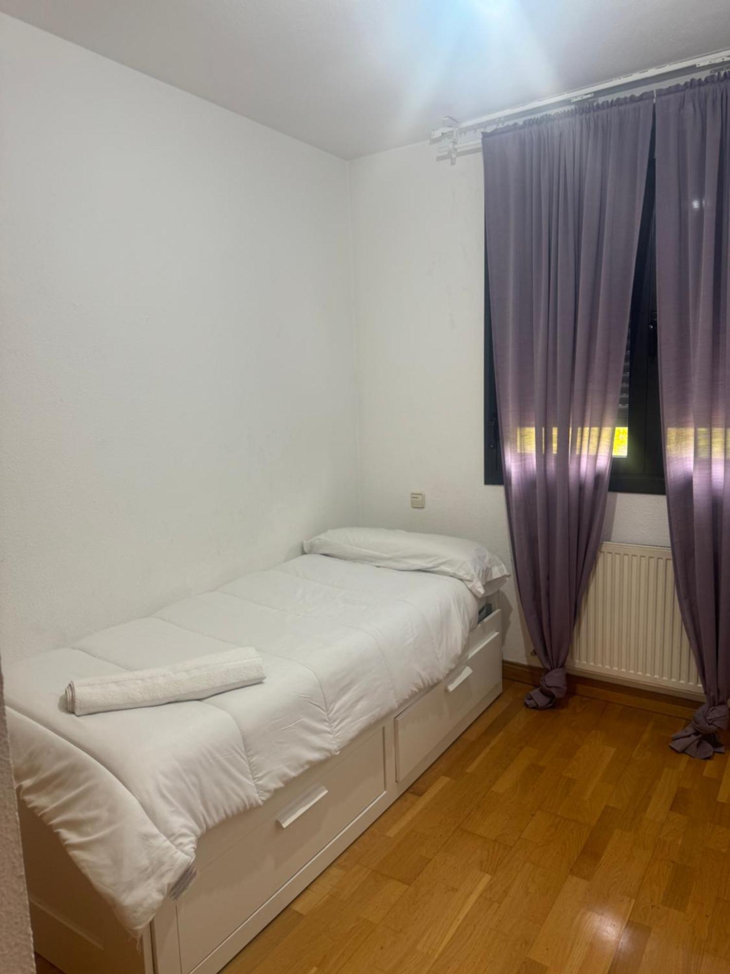 Aeropuerto Juan Appartement *